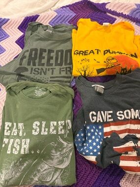 Men’s XL Graphic Tees-lot